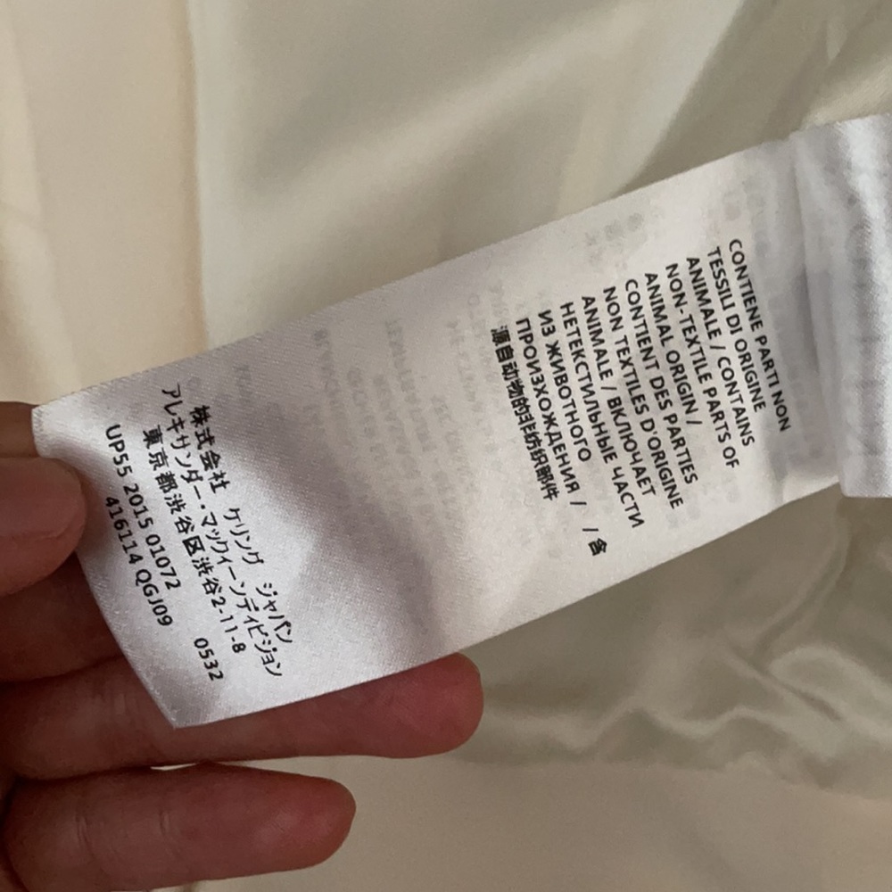 Alexander McQueen Cream One-Button Tailored Blazer - Picture 10 of 12